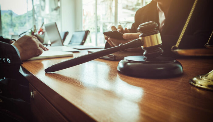 Airplane Accident Lawyers – Cost, Tips to Choose, and Popular Options