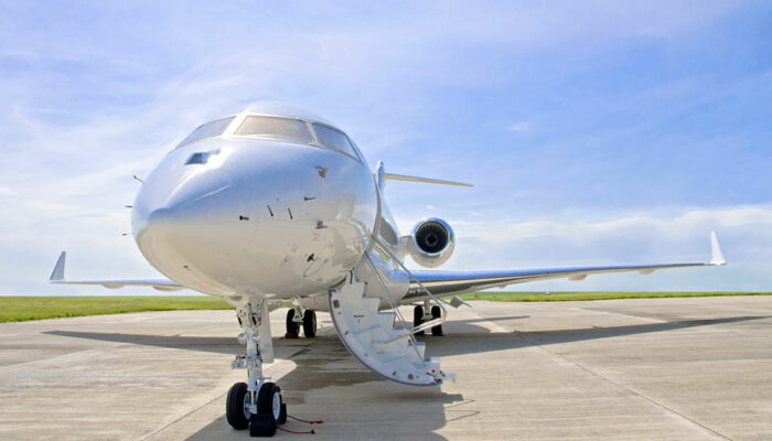 Private Jets – Factors Affecting the Cost and Renting Tips