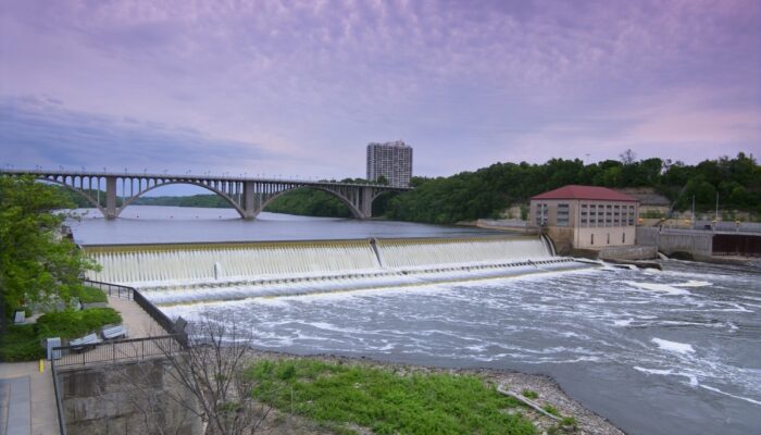 Ideal Dams for Video Production