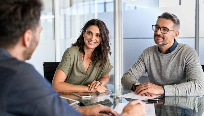 6 Benefits of Hiring a Solicitor to Draft a Will