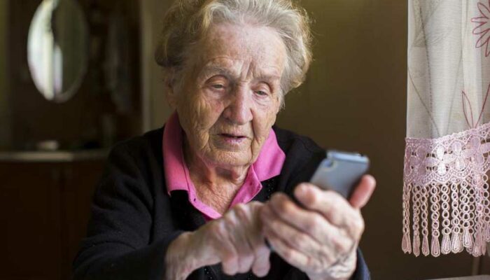 Best Cell Phone Plans for Seniors