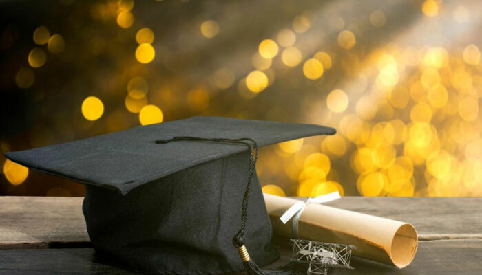 Here’s what to expect while pursuing a business degree