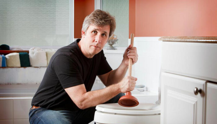 Here’s what you should know about clogged toilet repair