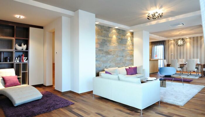 Living room wall decors – wallpapers to kindle your interiors