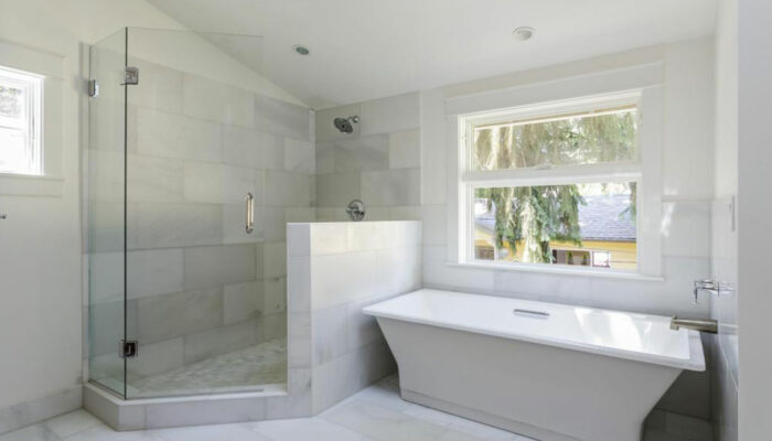 3 tips to consider before installing a walk-in tub shower