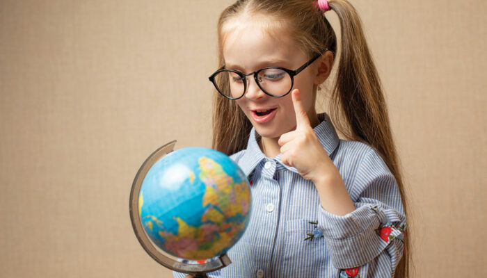 5 places to use cute world globes