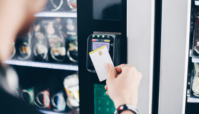 5 reasons to get a vending machine for your business