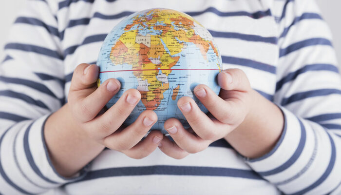6 cute world globes you can purchase