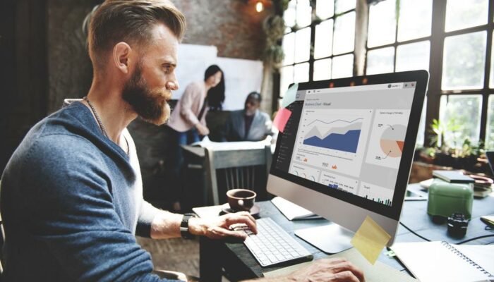 Benefits Of Pursuing A Masters In Data Analytics Online