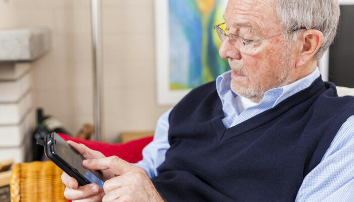 Best no contract cell phone plans for seniors