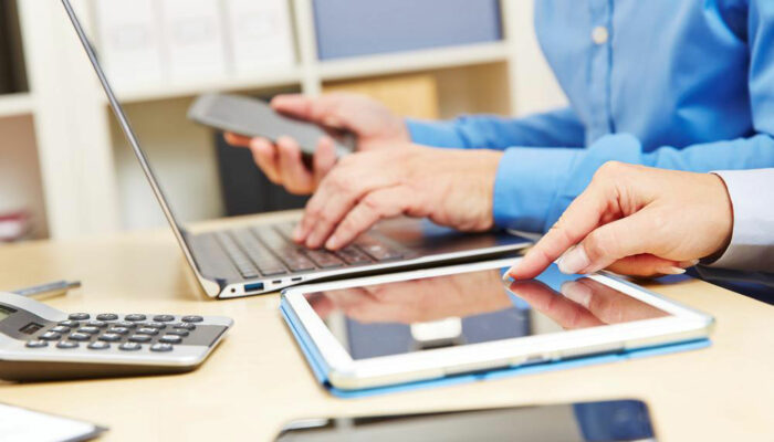 Best rated touchscreen laptops under $1000