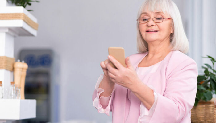 Cell phone companies that offer discounts for senior citizens