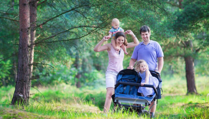 Enrolling your kid into a nearby preschool