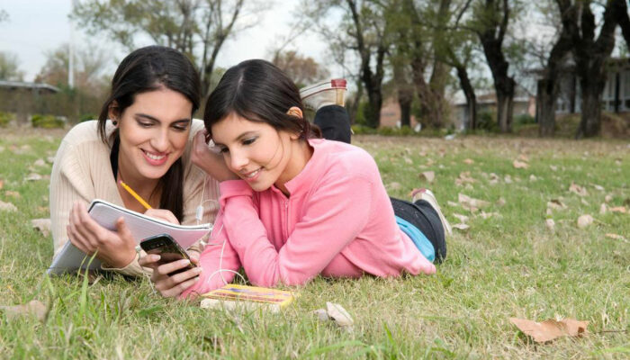 Free English classes that can boost your career