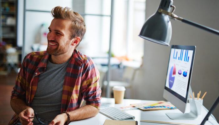 Selecting The Right College For Online Marketing Degree