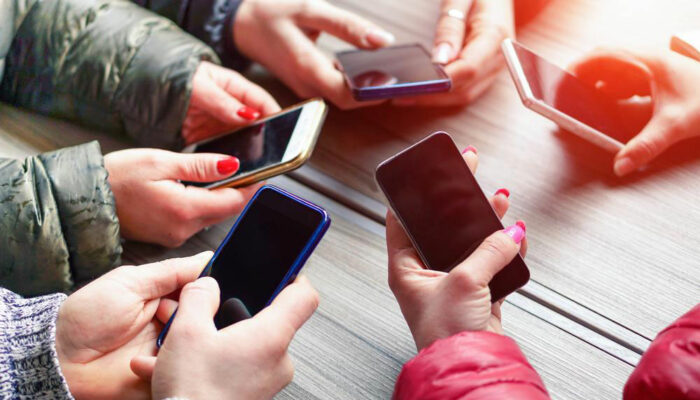 These are the most popular cell phone carriers out there