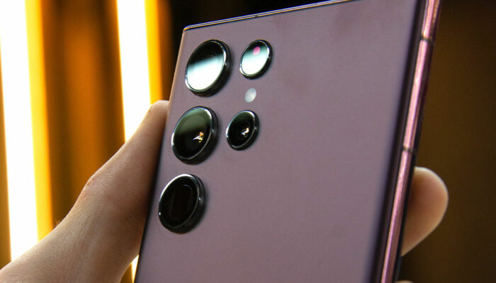 Top AT&T pre-order offers on Samsung Galaxy S22