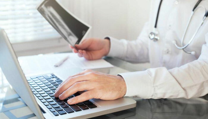 4 things you need to know before enrolling for an online doctorate degree