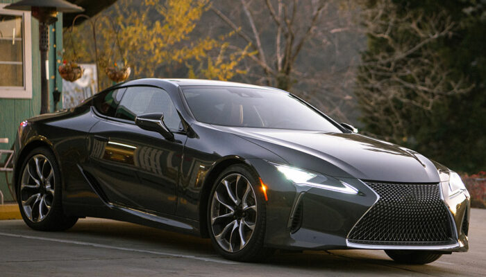 Here’s What Makes the Lexus ES 250 a Super Cruiser