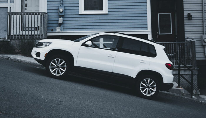 Lexus LX – A Striking SUV For Power and Luxury